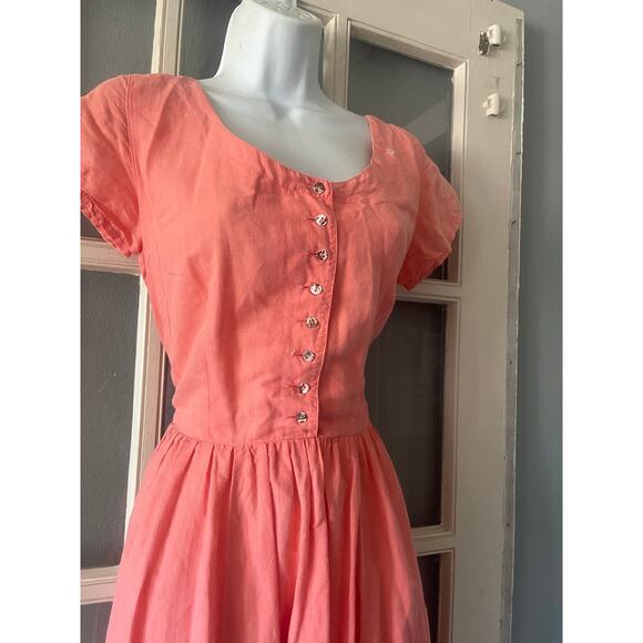 Sisley Dress - Picture 7 of 9